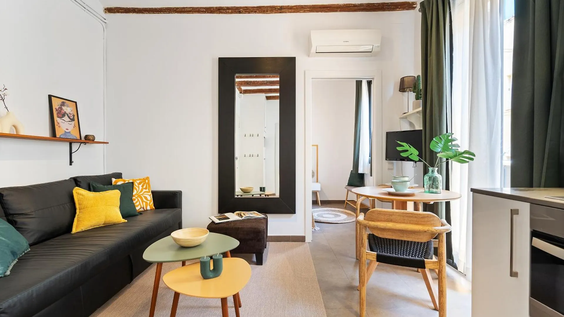 Lodging Apartments Almirall Beach 41 Barcelona